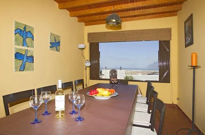 Vista Graciosa بيت للعطل Las Laderas